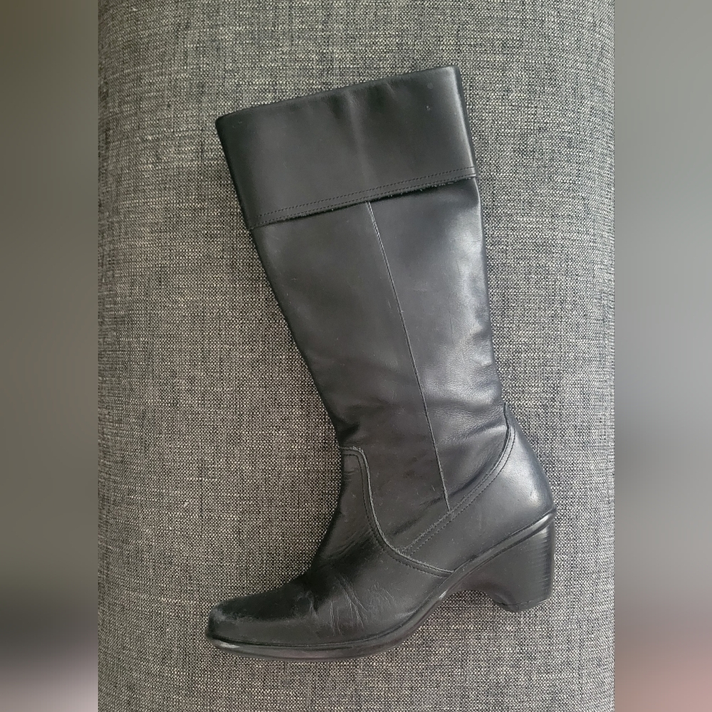 Dansko Black Leather Tall Boots - Picture 4 of 11
